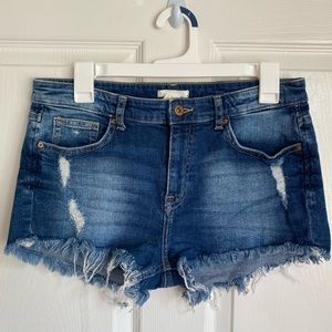 H&M size 8 Jean shorts in great condition